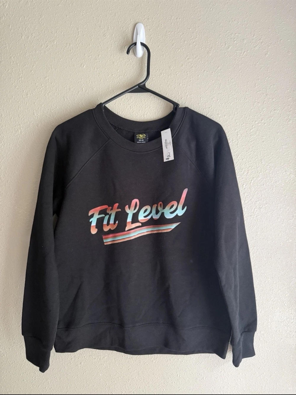 Athletic Works NWT Women’s Fit Level Pullover Sweater Shirt S